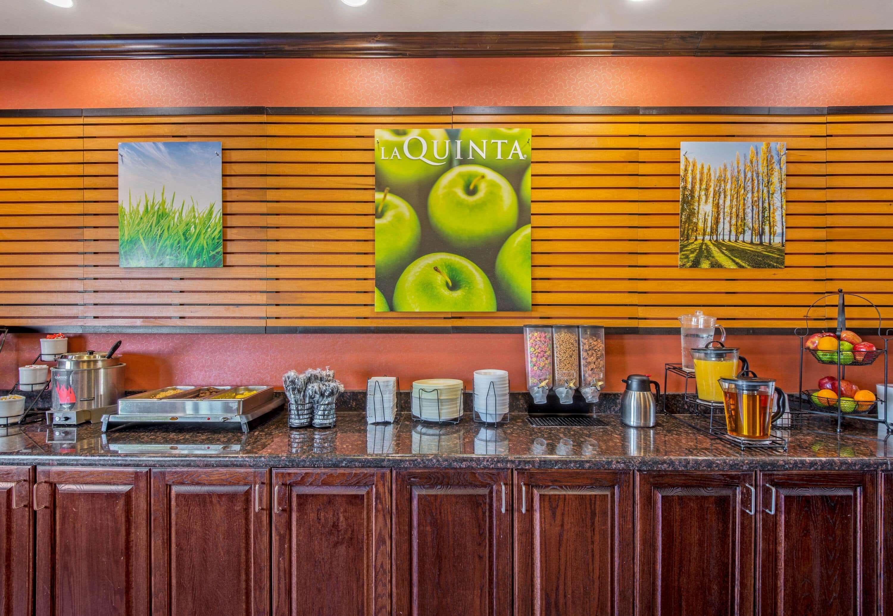La Quinta By Wyndham Eastland Hotel Exterior photo