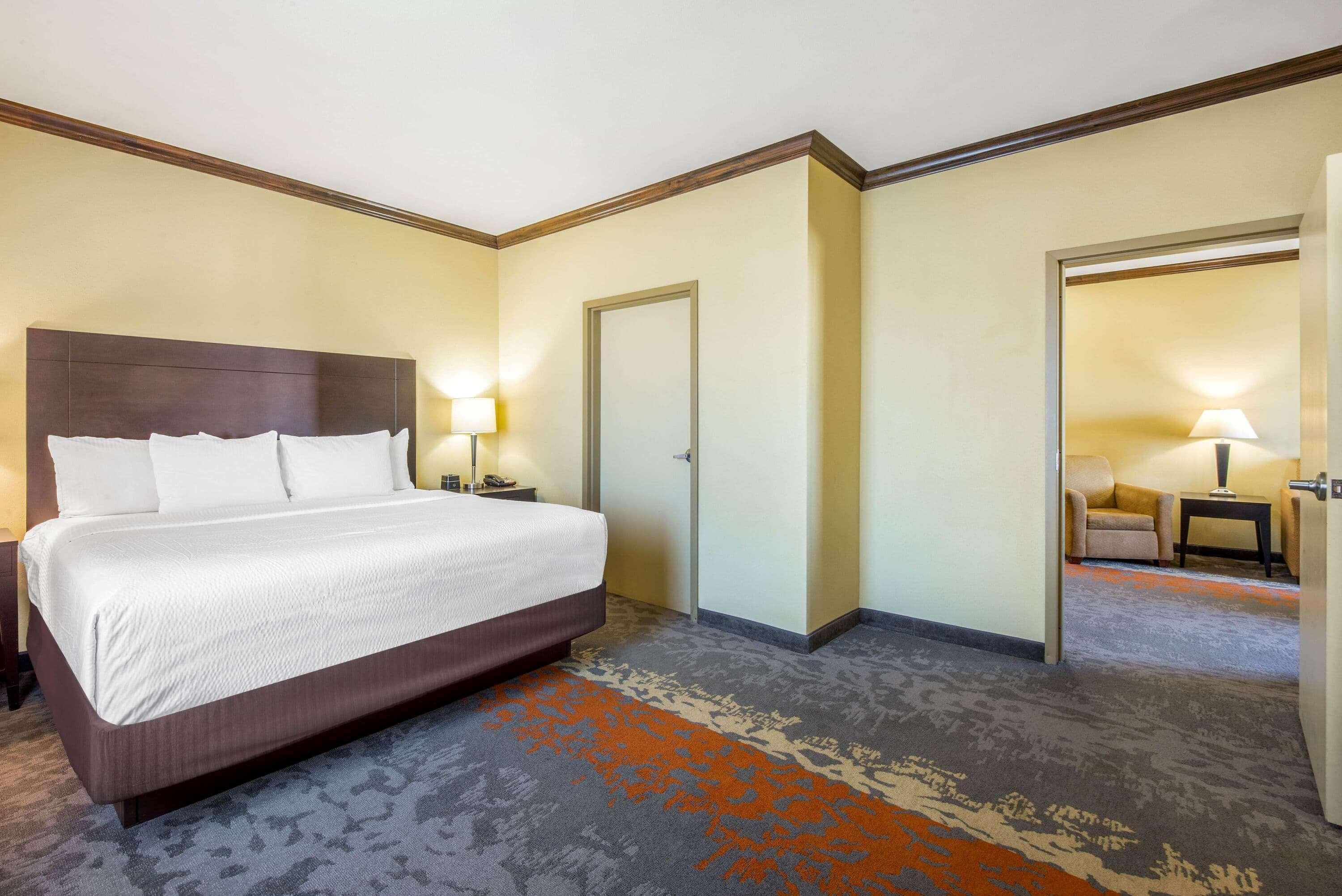La Quinta By Wyndham Eastland Hotel Exterior photo