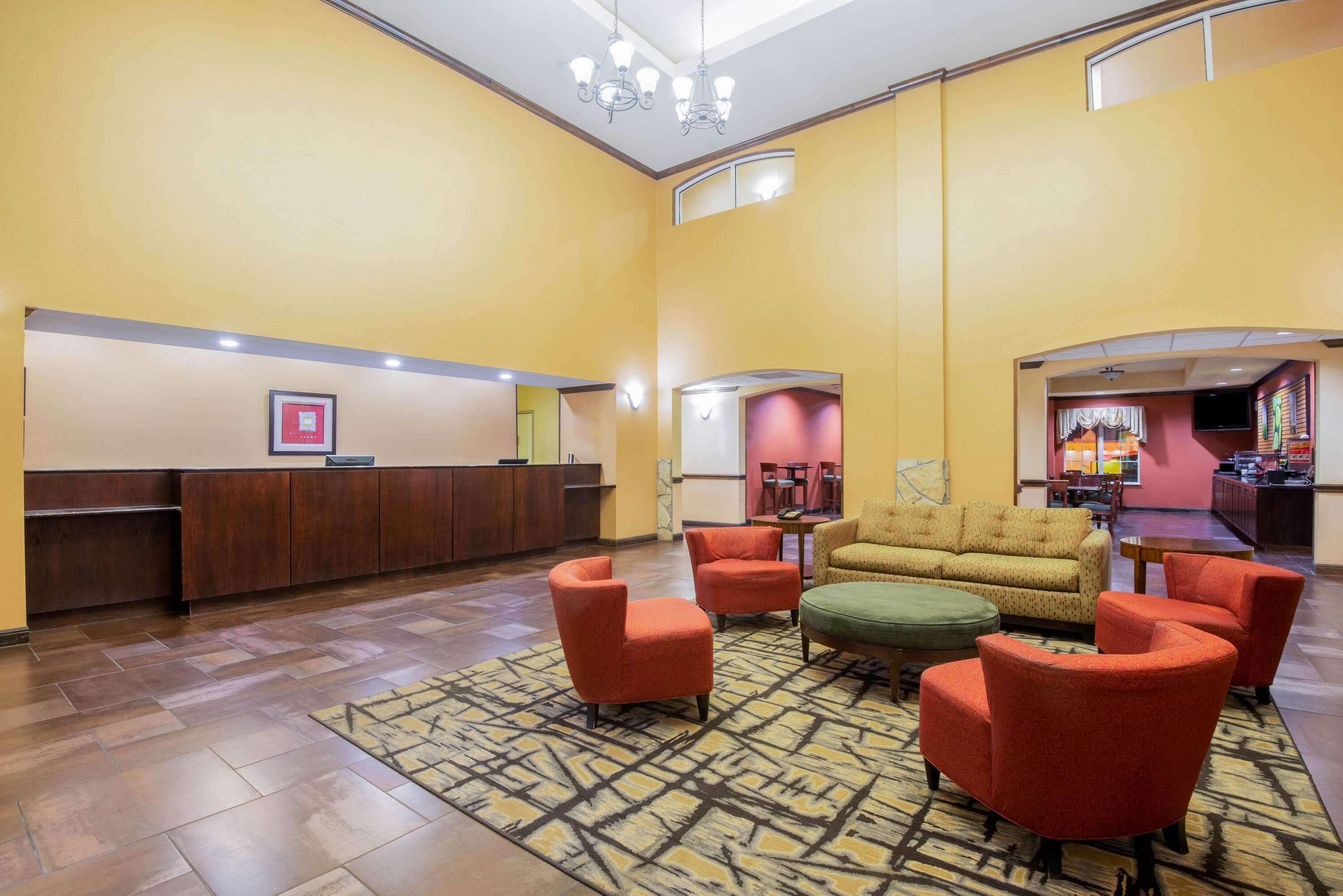 La Quinta By Wyndham Eastland Hotel Exterior photo